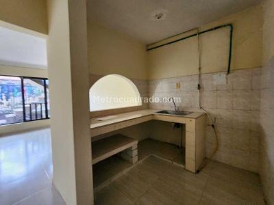 Casa de 5 alcobas en venta en Ciudad Cordoba, Cali, 282 m² · foto 10 de 17