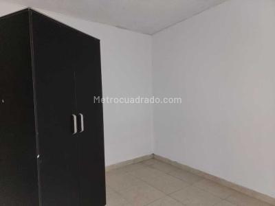Casa de 5 alcobas en venta en Ciudad Cordoba, Cali, 282 m² · foto 15 de 17