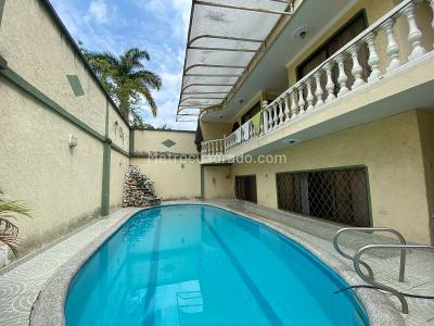 Casa de 5 alcobas en venta en El Lido, Cali, 300 m² · foto 2 de 20