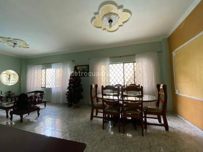 Casa de 5 alcobas en venta en El Lido, Cali, 300 m² · foto 5 de 20