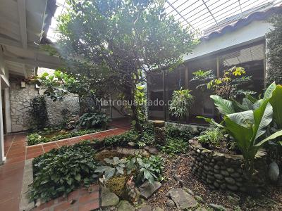 Casa de 3 alcobas en venta en La Flora, Cali, 312 m² · foto 16 de 20