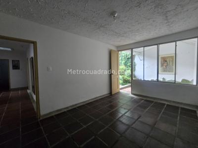 Casa de 3 alcobas en venta en La Flora, Cali, 312 m² · foto 17 de 20