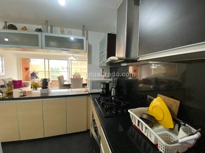Apartamento en venta en Ciudad Jardin, Cali · foto 7 de 20