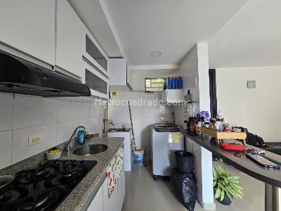Apartamento de 2 alcobas en venta en Aguacatal, Cali, 51 m² · foto 9 de 14