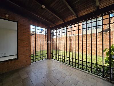 Casa de 3 alcobas en venta en San Joaquin, Cali, 178 m² · foto 6 de 18