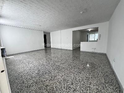Apartamento de 3 alcobas en venta en Cañaveralejo, Cali, 115 m² · foto 2 de 16