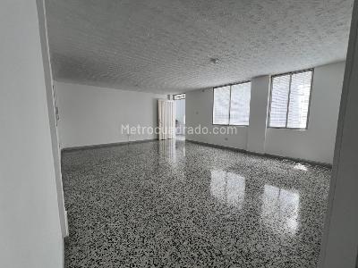 Apartamento de 3 alcobas en venta en Cañaveralejo, Cali, 115 m² · foto 3 de 16