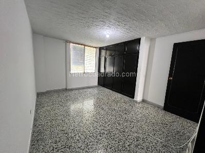Apartamento de 3 alcobas en venta en Cañaveralejo, Cali, 115 m² · foto 8 de 16