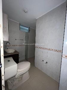 Apartamento de 3 alcobas en venta en Cañaveralejo, Cali, 115 m² · foto 10 de 16