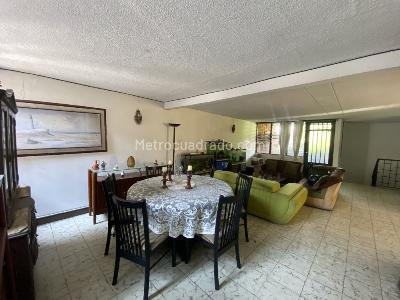 Casa de 5 alcobas en venta en La Flora, Cali, 200 m² · foto 7 de 15