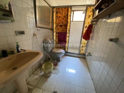 Casa de 5 alcobas en venta en La Flora, Cali, 200 m² · foto 11 de 15