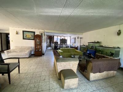 Casa de 5 alcobas en venta en La Flora, Cali, 200 m² · foto 15 de 15