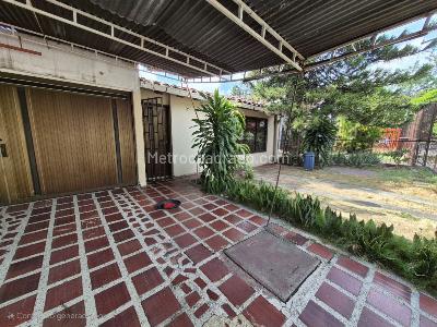 Casa de 4 alcobas en venta en La Flora, Cali, 220 m² · foto 4 de 20