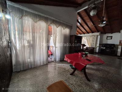 Casa de 4 alcobas en venta en La Flora, Cali, 220 m² · foto 10 de 20