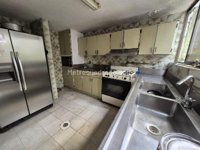 Casa de 4 alcobas en venta en La Flora, Cali, 220 m² · foto 12 de 20