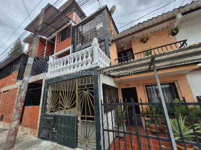 Casa de 5 alcobas en venta en Brisas De Los Alamos, Cali, 132 m² · foto 3 de 20