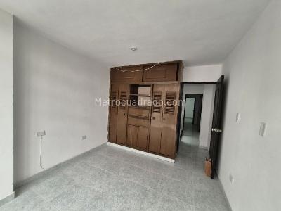 Casa de 5 alcobas en venta en Brisas De Los Alamos, Cali, 132 m² · foto 13 de 20