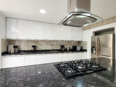 Casa de 3 alcobas en arriendo en Santa Monica Residencial, Cali, 450 m² · foto 13 de 20