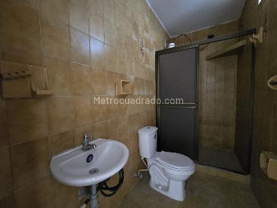 Casa de 5 alcobas en venta en Junin, Cali, 210 m² · foto 13 de 15