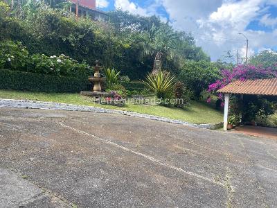 Casa de 4 alcobas en venta en Corregimiento La Elvira, Cali, 1648 m² · foto 5 de 12