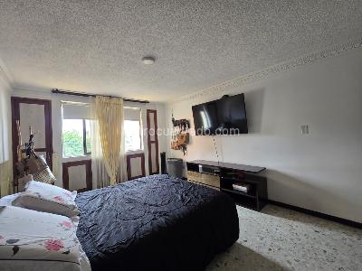 Apartamento de 4 alcobas en venta en Tejares, Cali, 212 m² · foto 10 de 20
