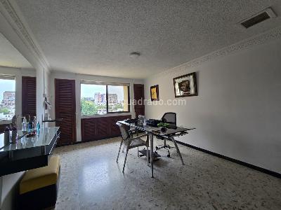 Apartamento de 4 alcobas en venta en Tejares, Cali, 212 m² · foto 13 de 20