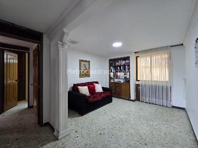 Apartamento de 4 alcobas en venta en Tejares, Cali, 212 m² · foto 17 de 20