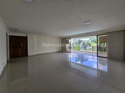 Apartamento de 4 alcobas en venta en La Flora, Cali, 185 m² · foto 4 de 20