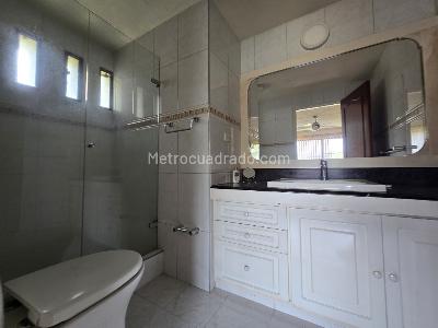 Apartamento de 4 alcobas en venta en La Flora, Cali, 185 m² · foto 14 de 20
