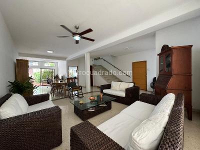 Casa de 5 alcobas en venta en La Arboleda, Cali, 355 m² · foto 3 de 20