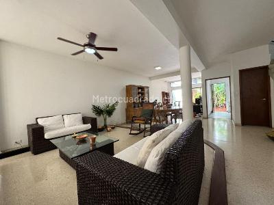 Casa de 5 alcobas en venta en La Arboleda, Cali, 355 m² · foto 4 de 20