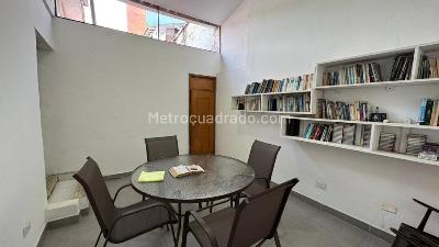 Casa de 5 alcobas en venta en La Arboleda, Cali, 355 m² · foto 12 de 20