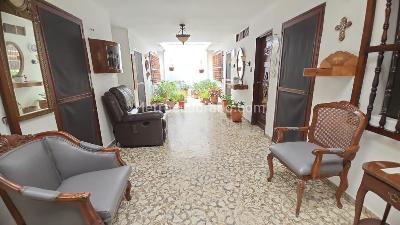 Casa de 5 alcobas en venta en Santa Teresita, Cali, 550 m² · foto 12 de 20