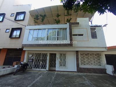 Casa en Arriendo, Prados Del Norte, Cali