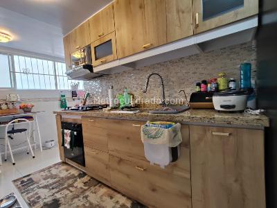 Apartamento de 3 alcobas en venta en Departamental, Cali, 90 m² · foto 6 de 20