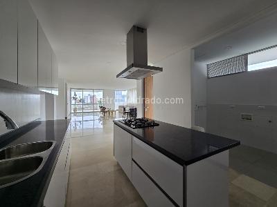 Apartamento de 3 alcobas en venta en Santa Rita, Cali, 228 m² · foto 8 de 20
