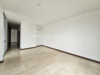 Apartamento de 3 alcobas en venta en Santa Rita, Cali, 228 m² · foto 19 de 20