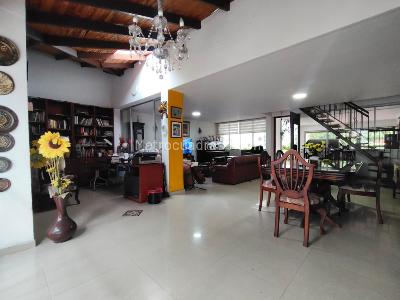 Casa de 5 alcobas en venta en Tequendama, Cali, 269 m² · foto 8 de 20