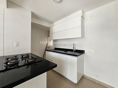 Apartamento de 2 alcobas en venta en Valle Del Lili, Cali, 68 m² · foto 6 de 18