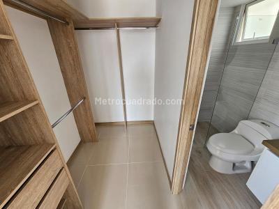 Apartamento de 2 alcobas en venta en Valle Del Lili, Cali, 68 m² · foto 16 de 18