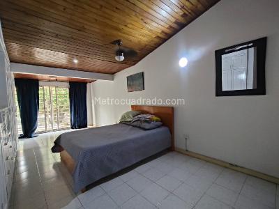 Casa de 3 alcobas en venta en Urbanizacion La Merced, Cali, 185 m² · foto 8 de 17