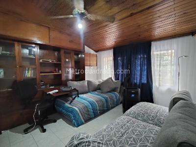Casa de 3 alcobas en venta en Urbanizacion La Merced, Cali, 185 m² · foto 10 de 17