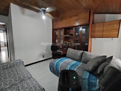 Casa de 3 alcobas en venta en Urbanizacion La Merced, Cali, 185 m² · foto 12 de 17