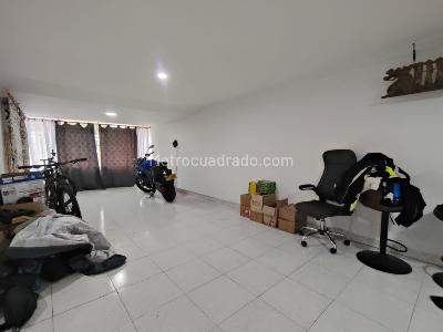 Casa de 3 alcobas en venta en Urbanizacion La Merced, Cali, 185 m² · foto 15 de 17