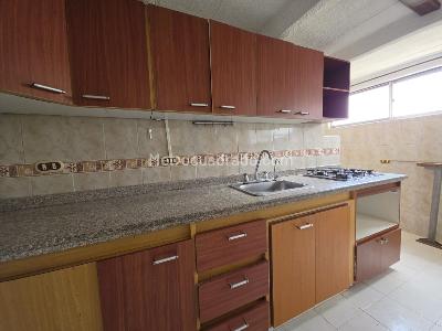 Apartamento de 2 alcobas en venta en Primero De Mayo, Cali, 62 m² · foto 4 de 14