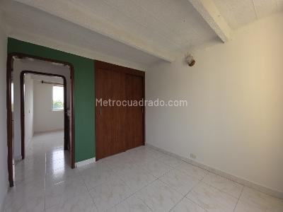 Apartamento de 2 alcobas en venta en Primero De Mayo, Cali, 62 m² · foto 12 de 14