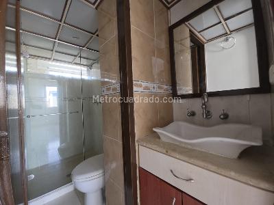 Apartamento de 2 alcobas en venta en Primero De Mayo, Cali, 62 m² · foto 13 de 14