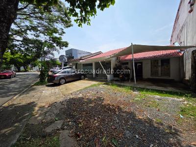 House for rent in Ciudad Jardin, Cali