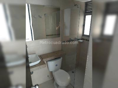 Apartamento de 2 alcobas en venta en Valle Del Lili, Cali, 61 m² · foto 12 de 20