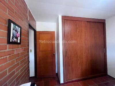 Apartamento en venta en Primero De Mayo, Cali · foto 5 de 18